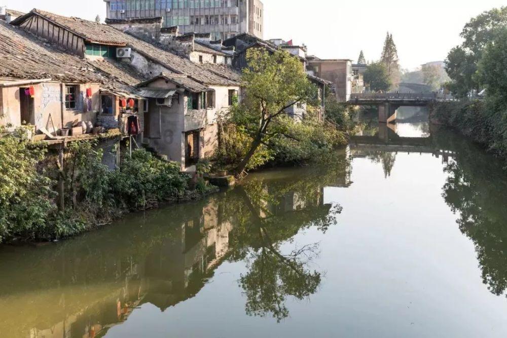 潼关之战:黄巢六十万人马对两千孤军,却久攻不下,死伤惨重